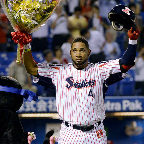 AEROPUERTO KLA PA RISIBI WLADIMIR BALENTIEN DIA 17 DI NOVEMBER.