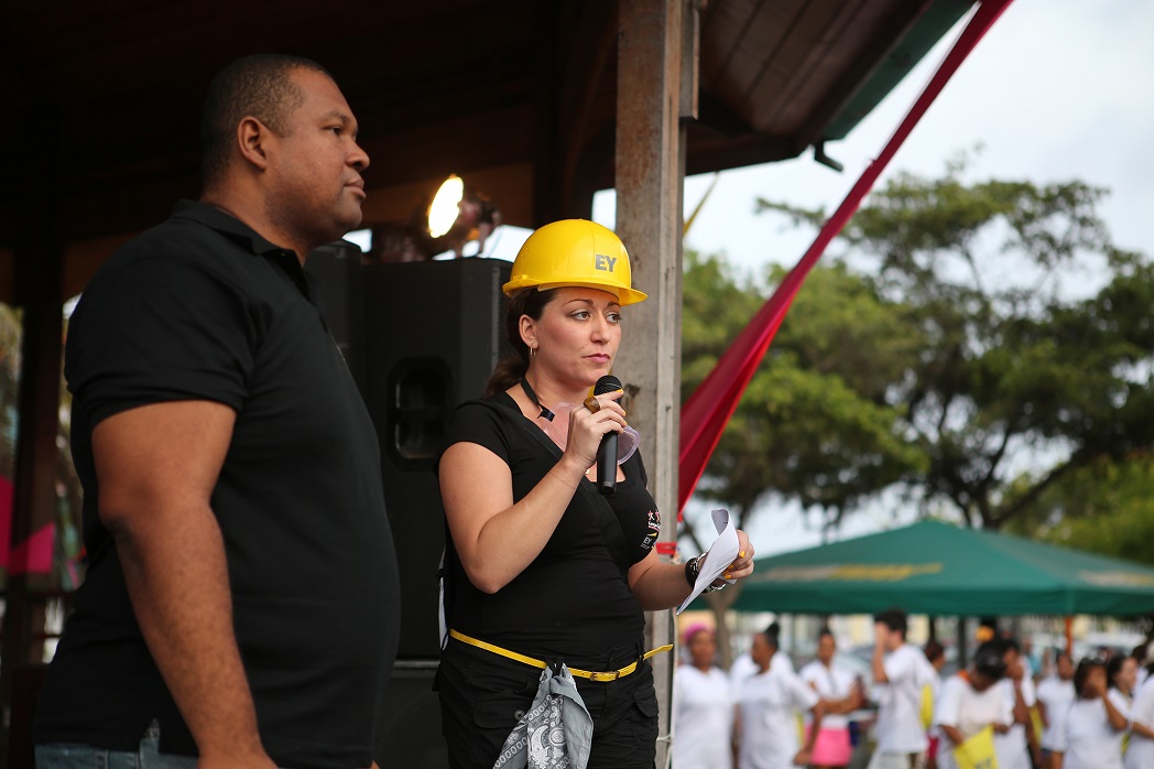 Promé edishón di Curaçao Color Walk: un éksito rotundo!