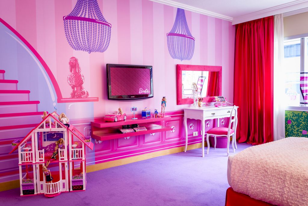 Hilton Buenos Aires Celebrates 10th Anniversary Of First Ever Hotel Barbie® Room With Themed