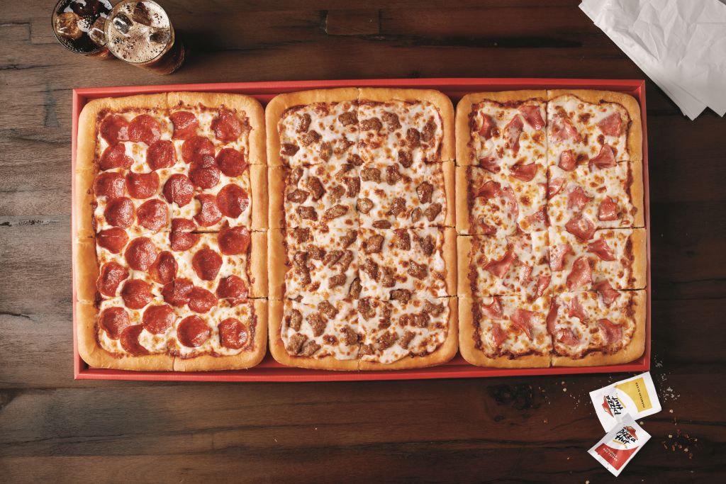 ‘Christmas Big Box’ di Pizza Hut é opshon faborito Desishon unánime: Ham, Ayaka i Pizza!