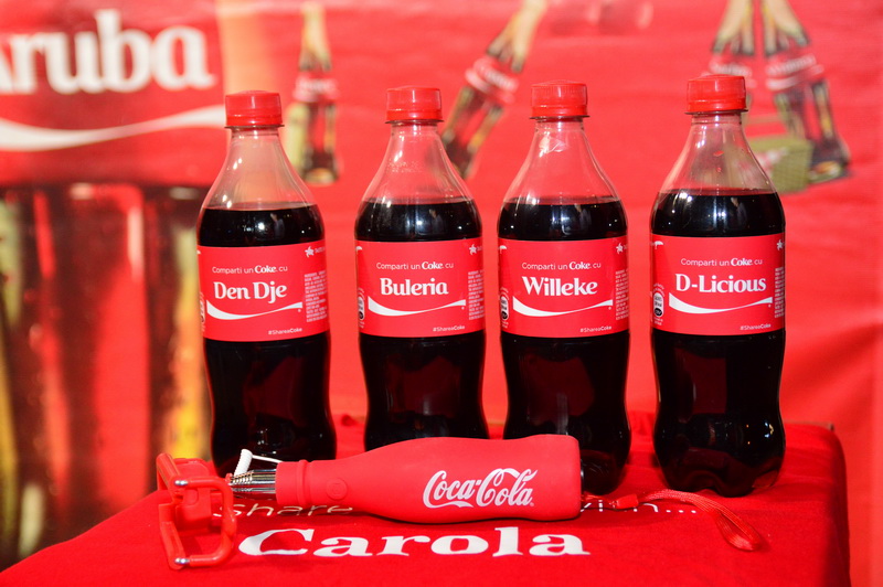 “Share a Coke Tour” cu label di boter y T-shirt personalisa