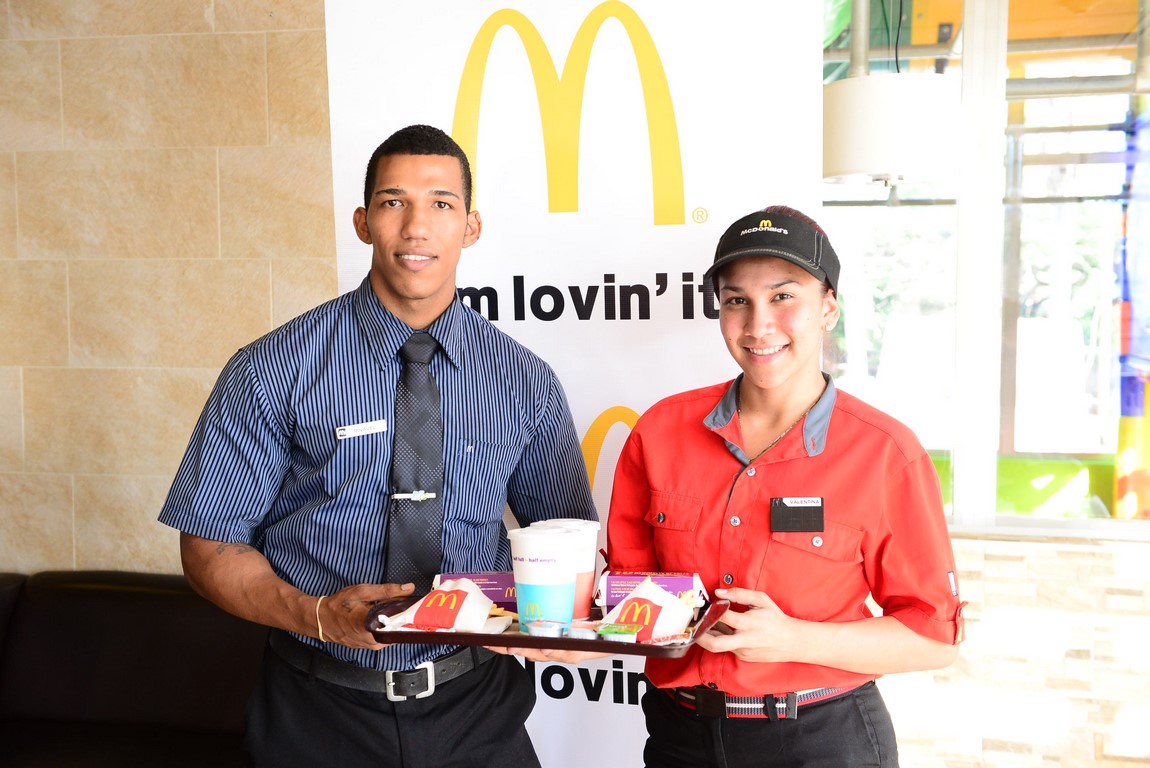 McDonald’s ta celebra Carnaval cu un “McNuggets combo special”