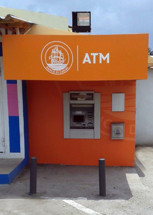 Banco di Caribe su ATM nan na Sta. Rosa i Herst ta bèk den servisio