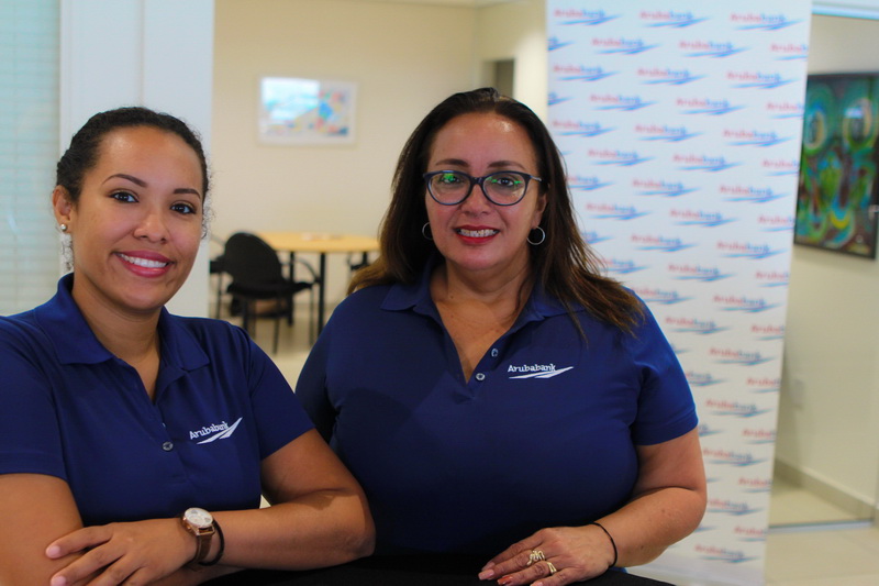 Aruba Bank presente na Car Sales Event di Yrausquin & Sons