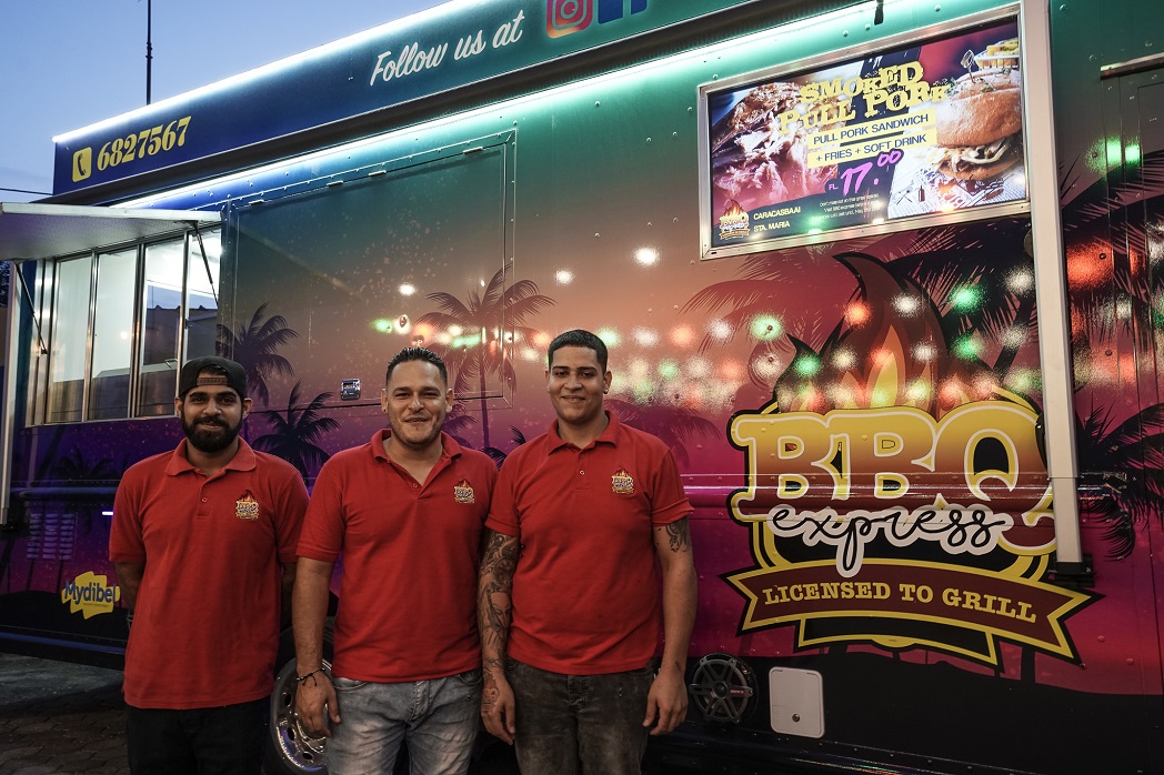 SPAR I TROKA FUN MILES NA TRUK’I PAN BBQ EXPRESS