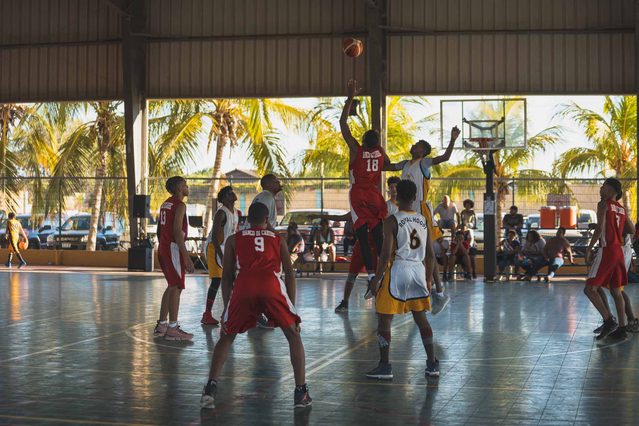 ‘King of Courts’ djadumingu awó na Stadion Niels Liberia