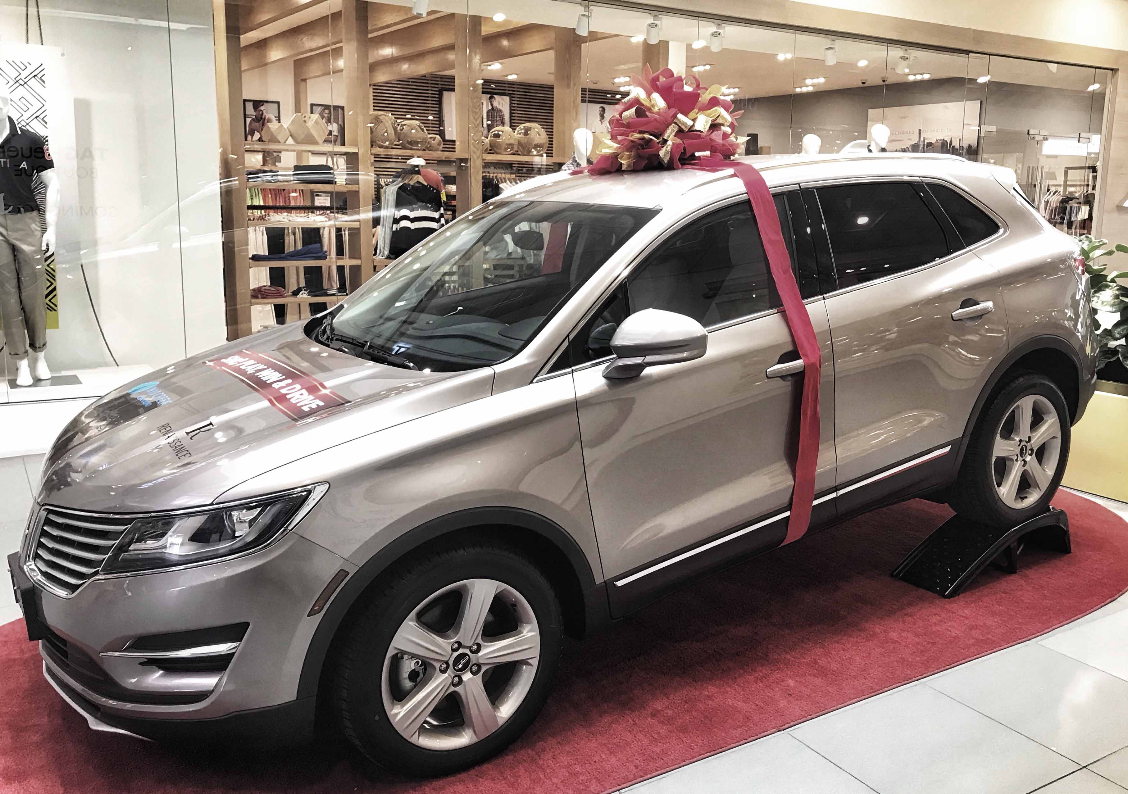 Gana un Lincoln MKC 2018 nobis nobis!