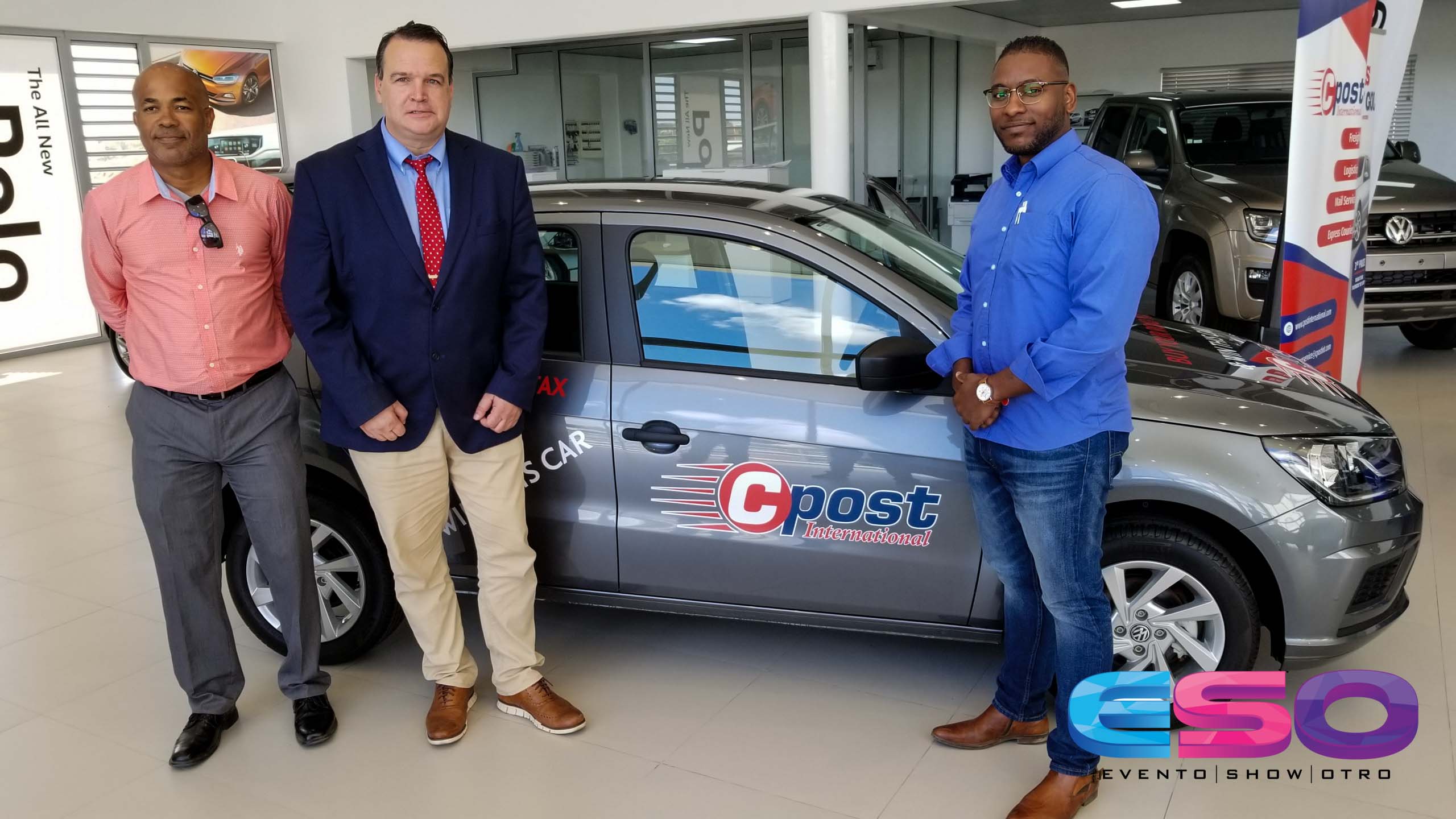 Cpost International N.V. i Volkswagen Curaçao ta presentá e promé premio di e kampaña “Kumpra number di outo i gana”