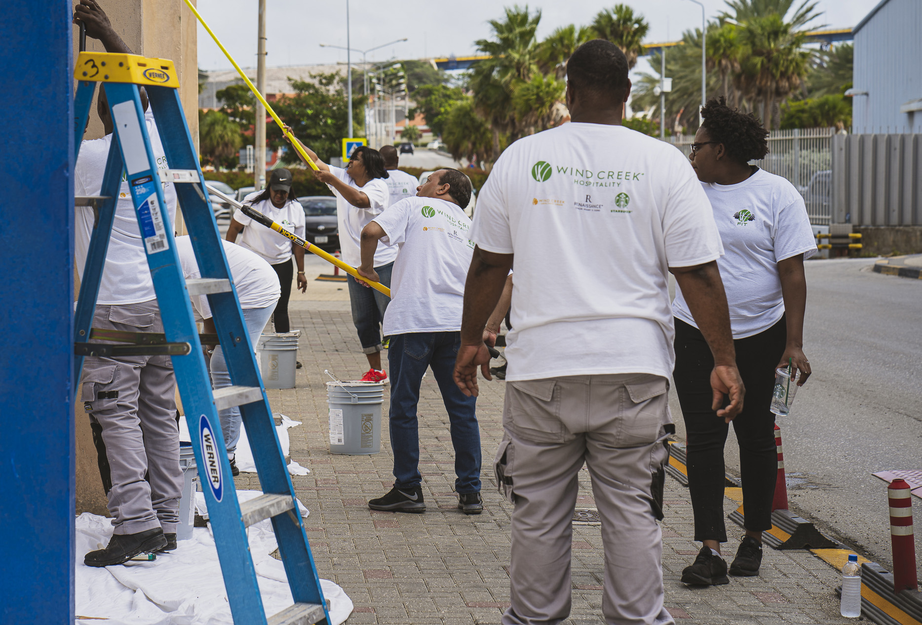 Renaissance Curaçao Resort i Wind Creek  Carnival Casino a fèrf muraya di stadion di Rif