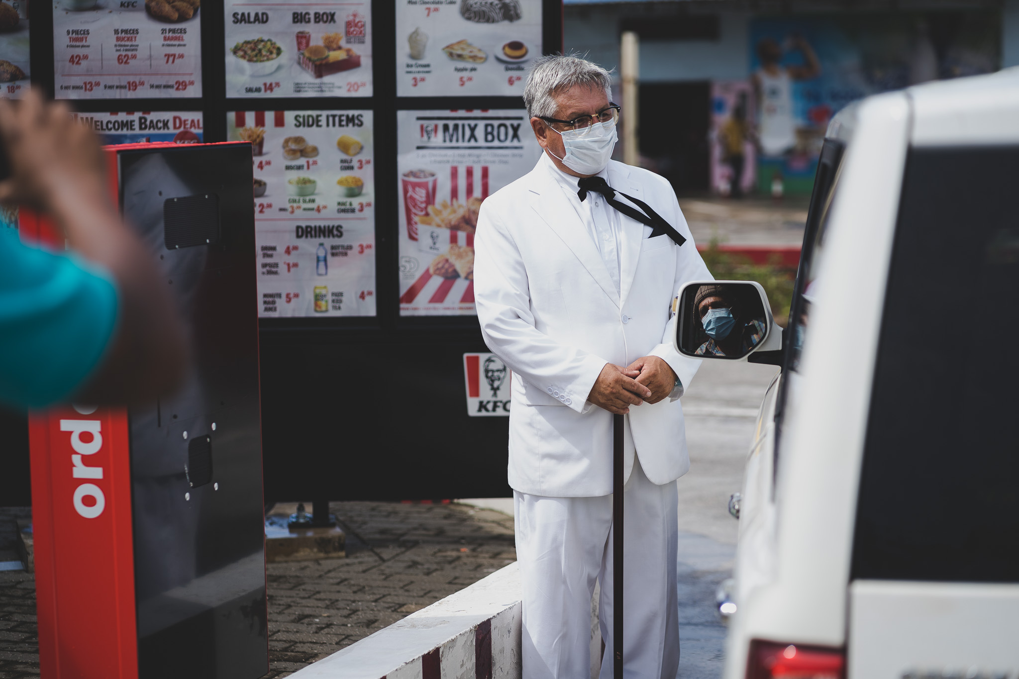 KFC Sta. Rosa a yama su klientenan bon biní